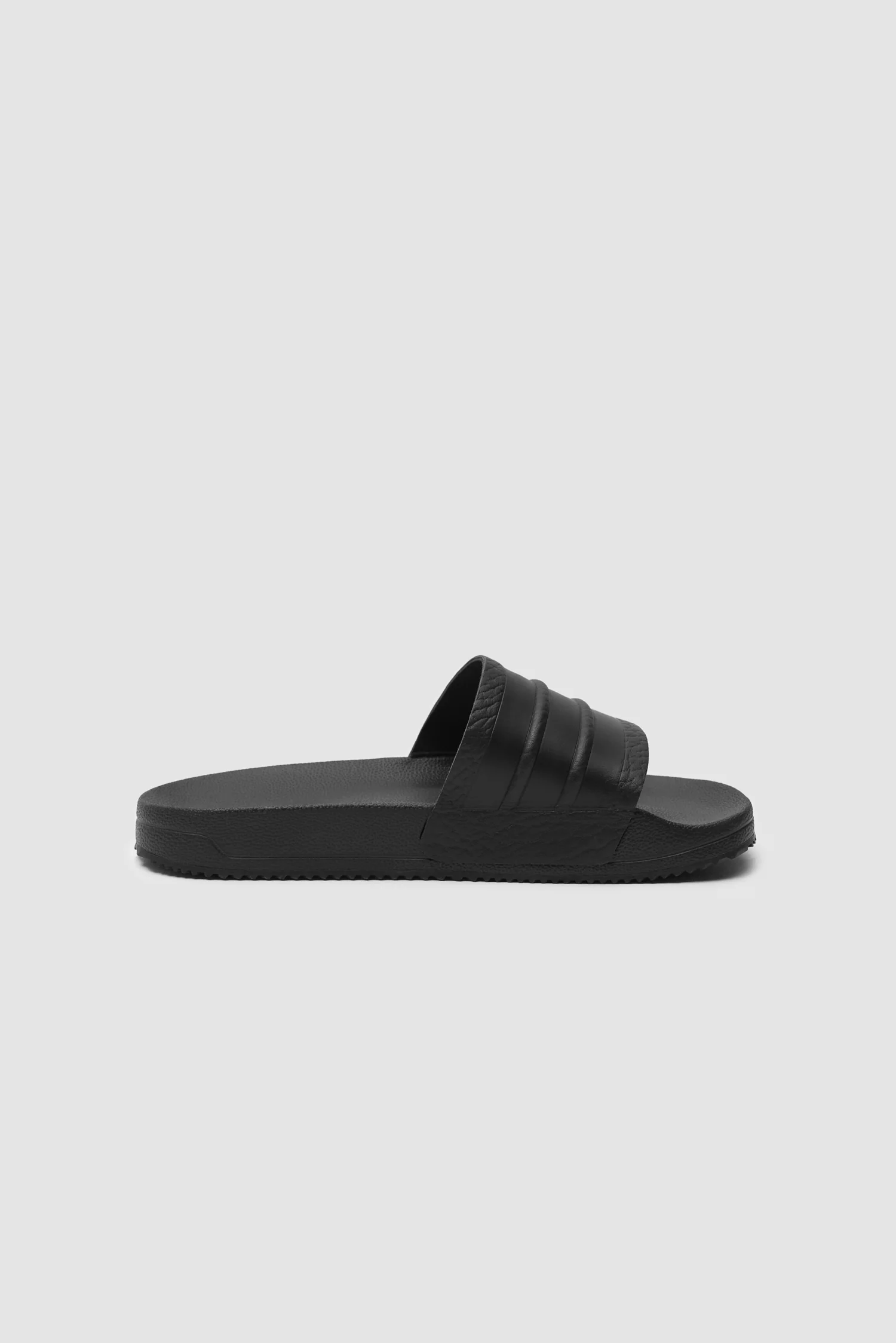 Arte for adidas Adilette - Core Black - Image 4