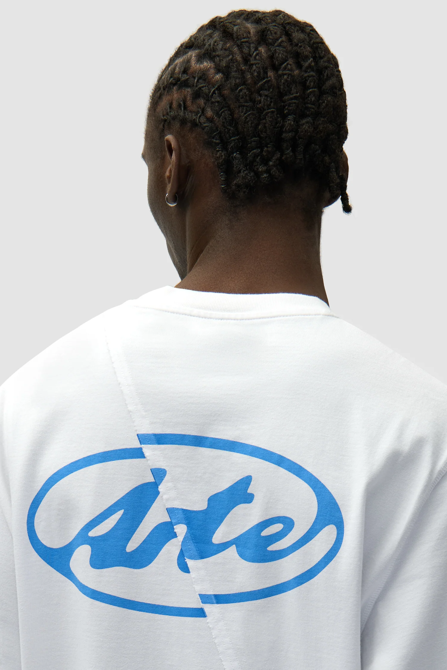 Back Circle Logo Longsleeve - White - Image 7