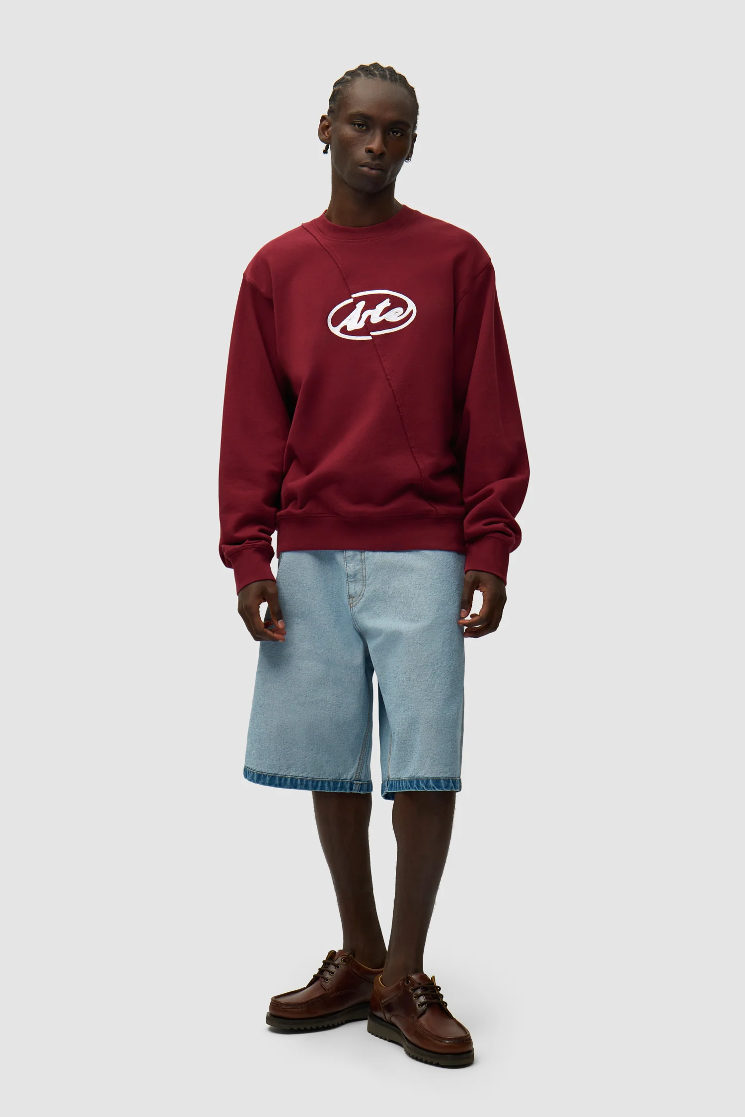 Circle Logo Embroidery Sweater - Bordeaux - Image 3