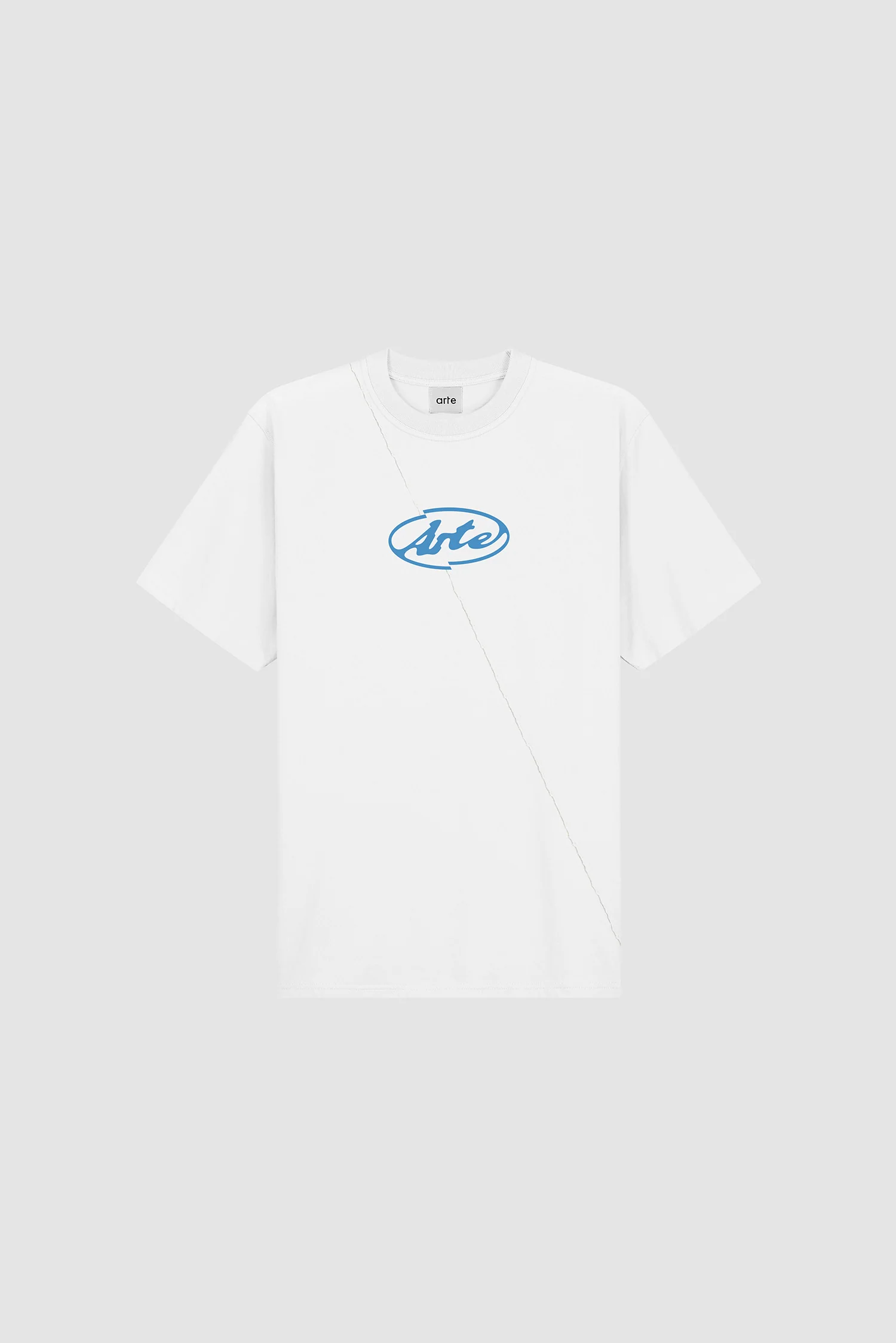 Circle Logo T-shirt - White - Image 9