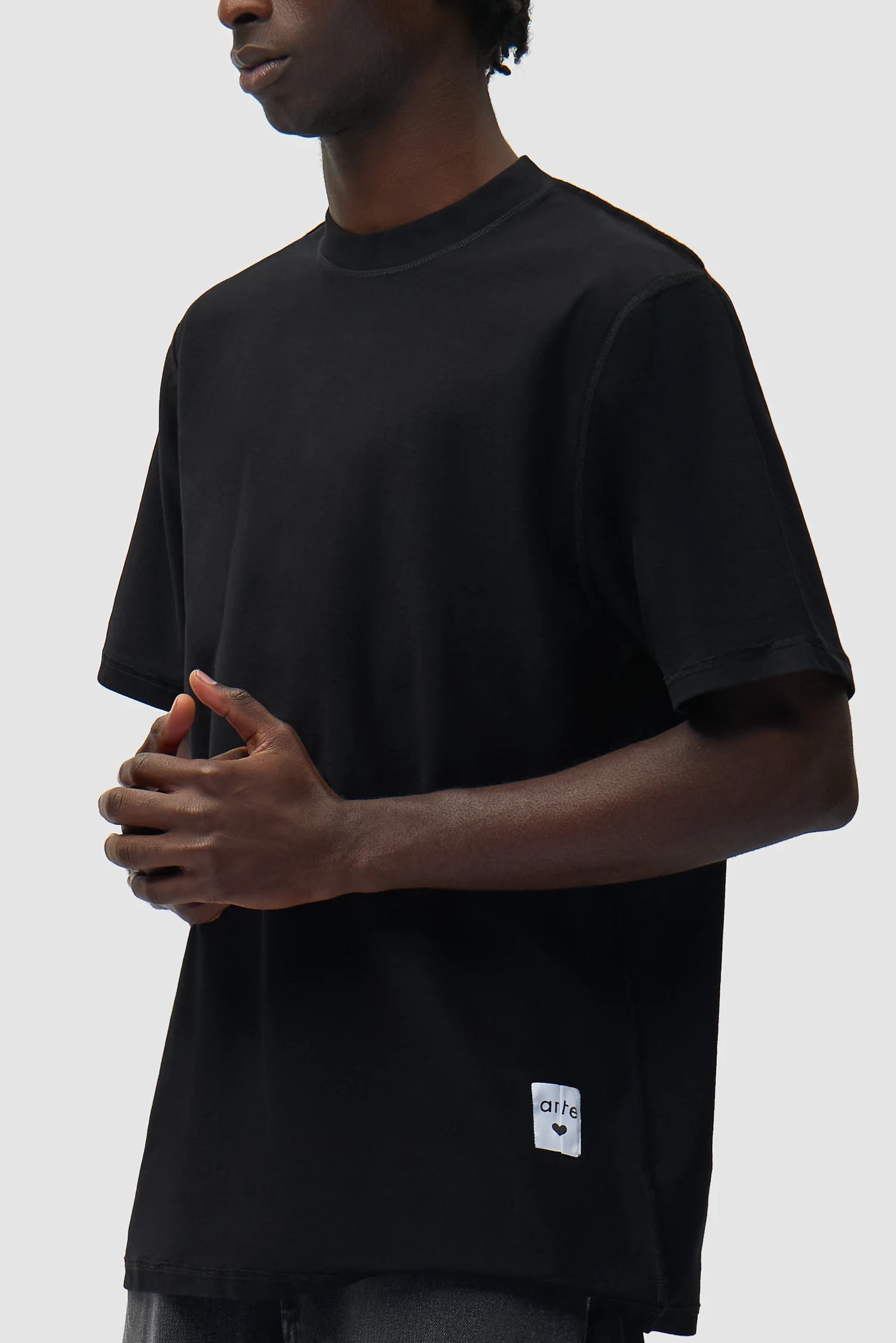 Reversible label T-shirt - Black - Image 7