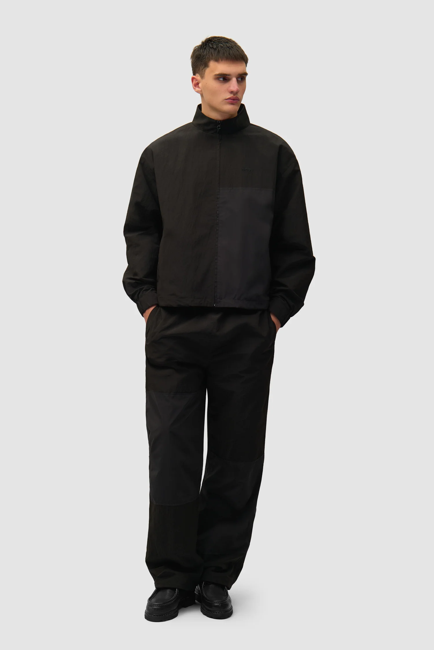 Squared Track Pants - Black - Image 5